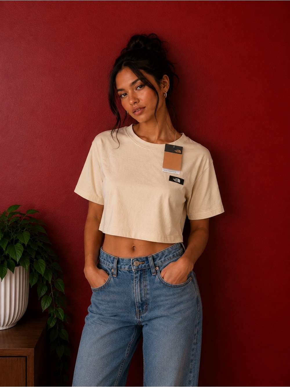 The North Face Women’s Heavyweight Cropped T-Shirt Beige/Khaki Stone BNWT Size M